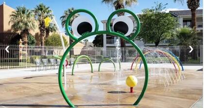 Building 14 in Las Palmas -Sleeps 8 - Indoor Pool