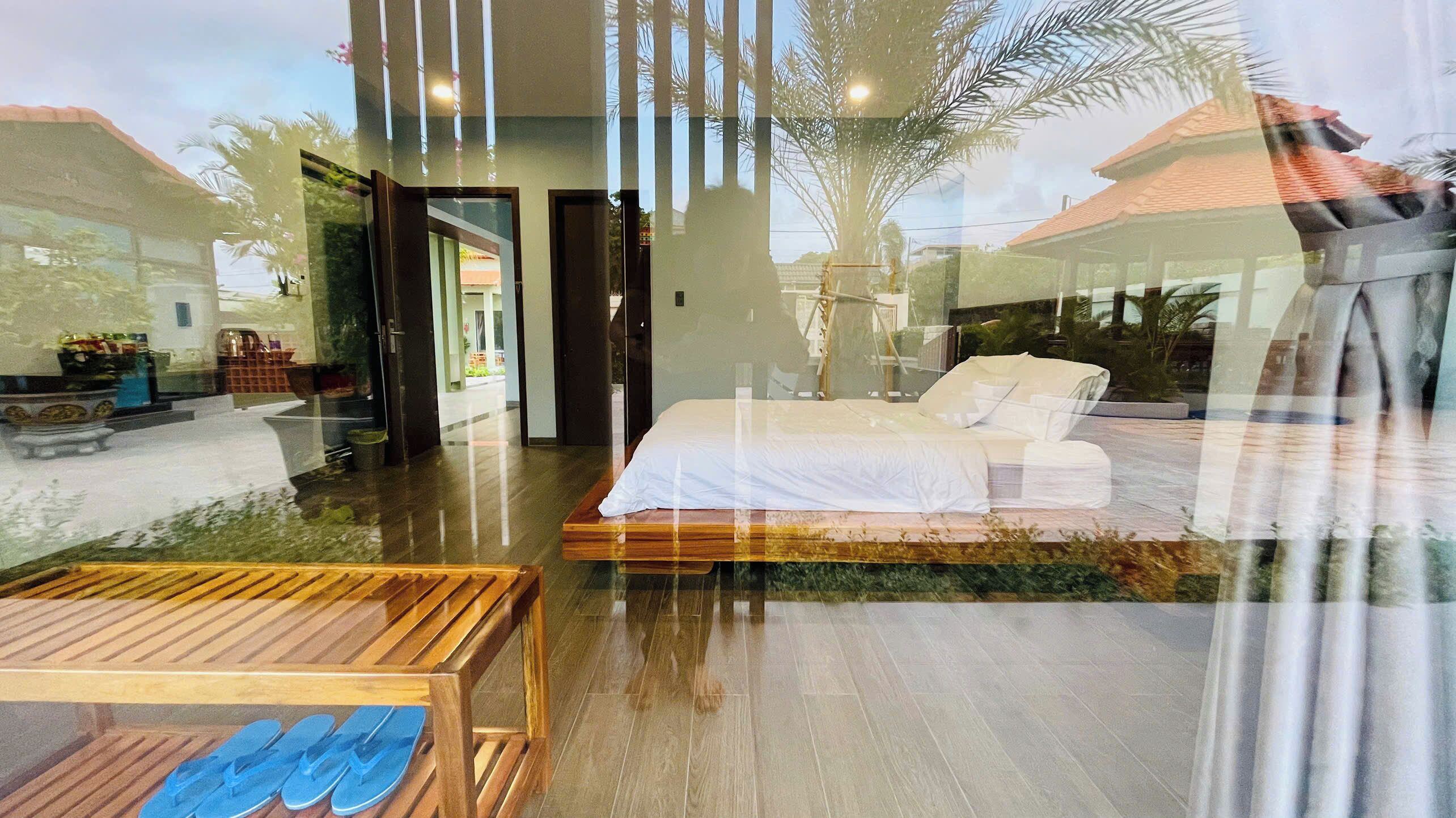 Junior Studio, Patio, Garden View | WiFi