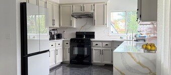 Charming house in tranquil Sacramento perfect for your getaway
