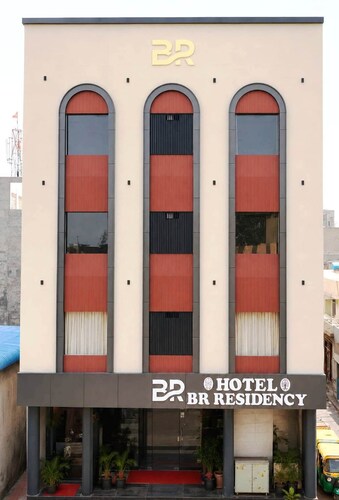 Hotel BR Residency