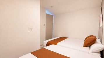 2 bedrooms, iron/ironing board, WiFi (free), bed sheets