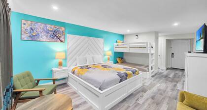 Crystal Palace Resort - Family Suite King