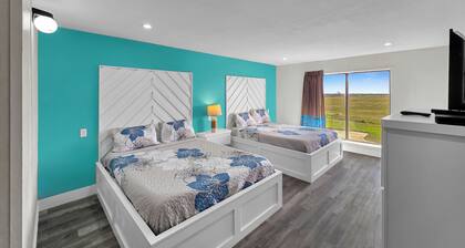 Crystal Palace Resort - Family Suite Double Queen
