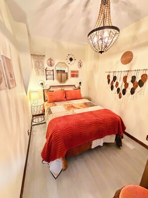 Room - Brand New and HUGE Ocean Views - Peggy's Pace at Nye Beach in Newport Oregon (Newport)