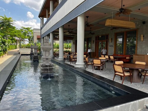 Arth Resorts