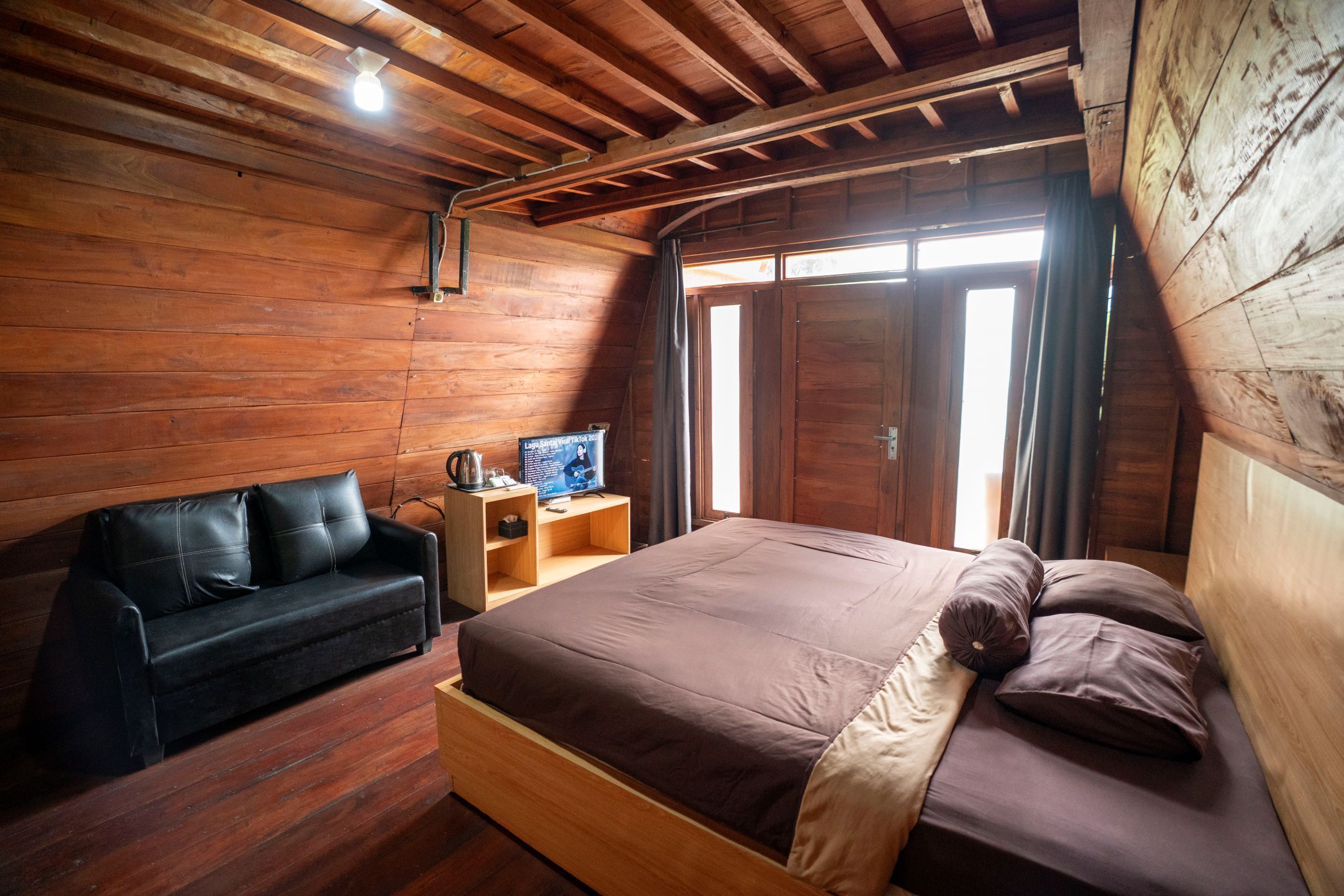 Casa de campo luxo | Wi-Fi de cortesia, roupa de cama