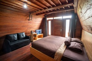 Deluxe Cottage | Free WiFi, bed sheets
