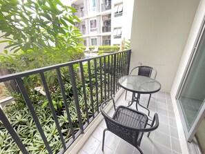 Outdoor dining - Room16atChangwattana (Nonthaburi)