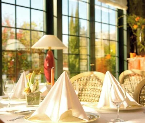 Dining - Holiday apartment in Koblenz with Wi-Fi (Koblenz)