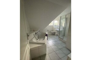 Bathroom - in the Lieper Winkel (Rankwitz)