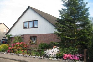 Exterior - Holiday apartment with 2 bedrooms (Otterndorf)