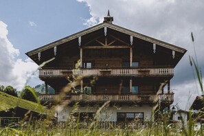 Exterior - Holiday apartment in Saalbach with balcony (Saalbach)