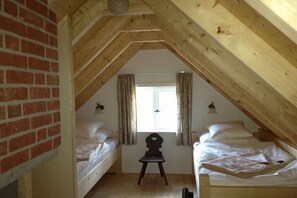 Iron/ironing board, bed sheets - Holiday home in Schleusenow with sauna (Schleusenow)