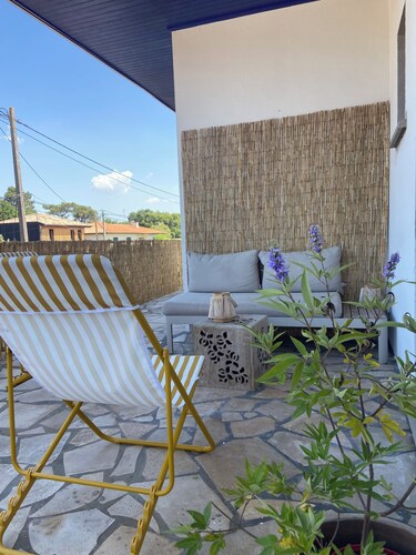 2-room apartment for couples and families with a large, sunny terrace in an ideal location