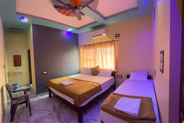 Comfort Duplex, Balcony | Laptop workspace, iron/ironing board (on request), WiFi (free)