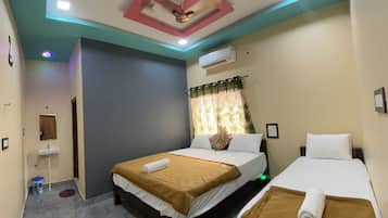 Comfort Duplex, Balcony | Laptop workspace, iron/ironing board, free WiFi