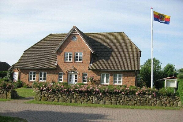Exterior - Holiday apartment with 2 bedrooms (Süderende auf Föhr)