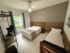3 chambres, fer et planche à repasser, Wi-Fi gratuit, draps fournis