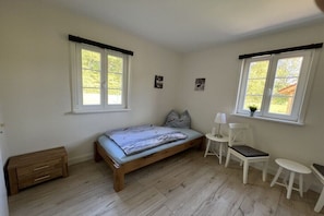 Iron/ironing board, WiFi (free), bed sheets - Holiday home in Eschede with swimming pool (Eschede)