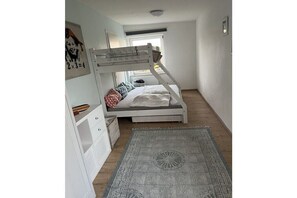 Room - House WalUschi, quiet & close to the beach (Scharbeutz)