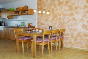 Dining - Holiday home with 2 bedrooms (Vitte \/ Insel Hiddensee)