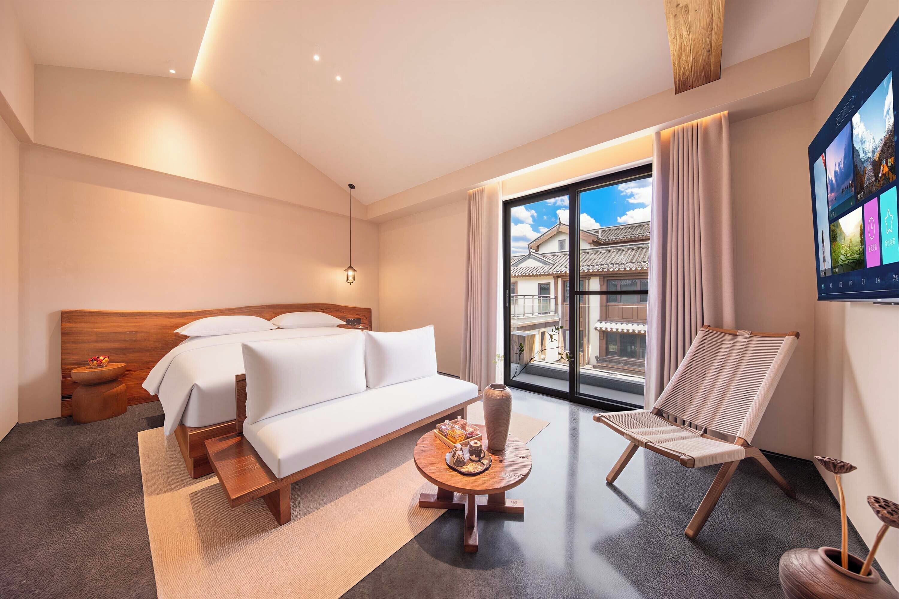 Comfort Double Room, Balcony, Hill View | Premium bedding, minibar, desk, laptop workspace