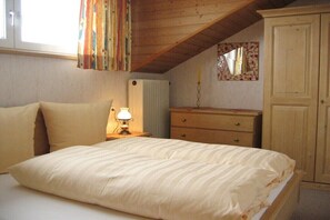 Room - Holiday apartment Drexel 1 (Bichlbach)
