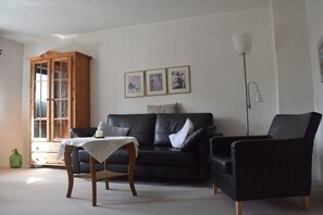 Smart TV - Holiday apartment in Kiel with swimming pool (Kiel)