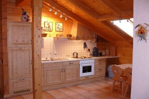 Coffee/tea maker, fridge, microwave, oven - Elke & Richard Wagner (Penk, Gemeinde Reißeck Mölltal)