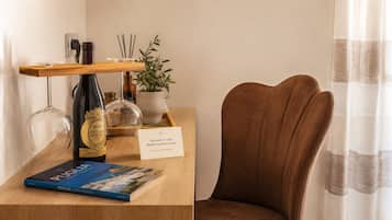 Deluxe Double or Twin Room | Interior