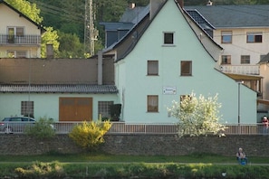 Exterior - Holiday home in Briedern with swimming pool (Briedern)