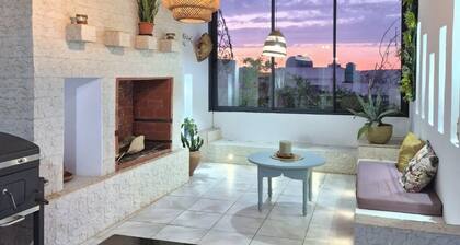 Villa in downtown Mostaganem, a 20-minute drive from the pristine beaches—ideal for families