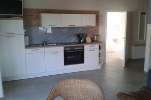 Fridge, oven, stovetop, dishwasher - "Vacation by the lake" (Schwerin)