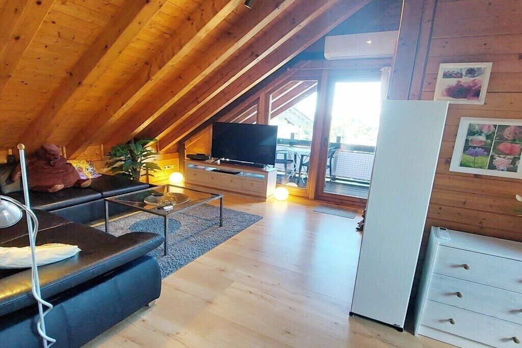 Smart-TV, DVD-Player, Bücher