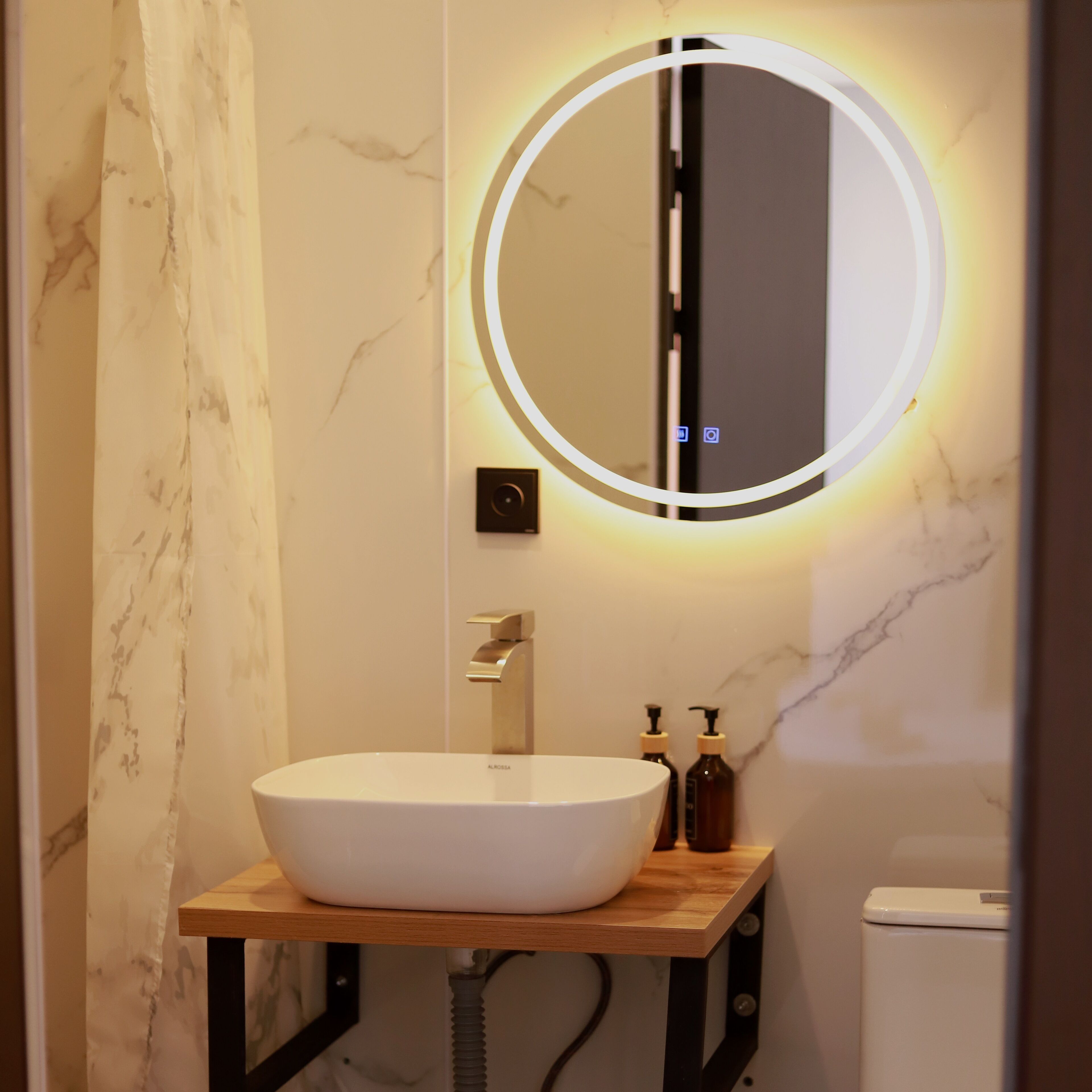 Superior Double Room, Courtyard View | Bathroom
