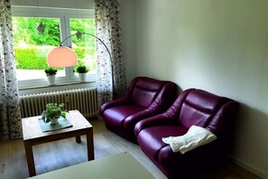 Smart TV - Holiday apartment with 1 bedroom (Detmold)