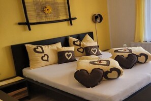 3 Schlafzimmer, Bügeleisen/Bügelbrett, kostenloses WLAN, Bettwäsche
