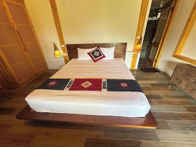 LONG COC ECOLODGE