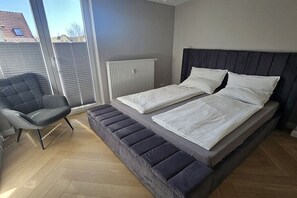 Bügeleisen/Bügelbrett, kostenloses WLAN, Bettwäsche