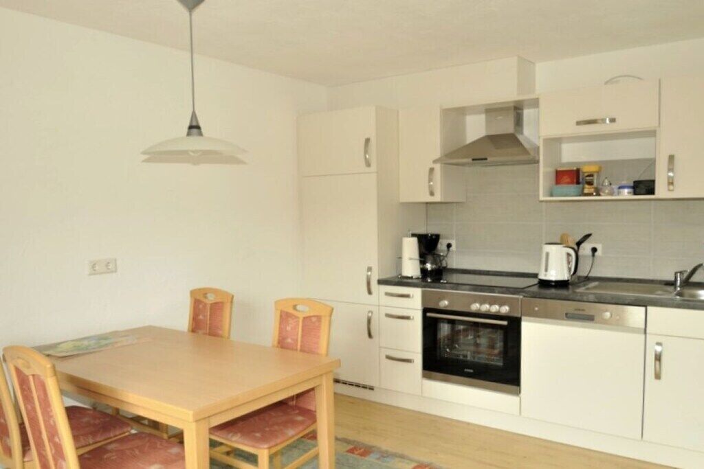 Kühlschrank, Ofen, Herdplatte