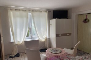 Dining - Romantic country house (Unterweißbach)