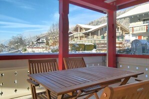 Outdoor dining - Holiday apartment with 1 bedroom (Oberstaufen)