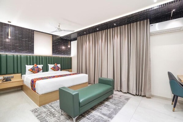 Superior Suite, Balcony - RAAYARA SUITE (Bengaluru)