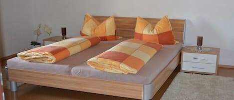 Wi-Fi de cortesia, roupa de cama