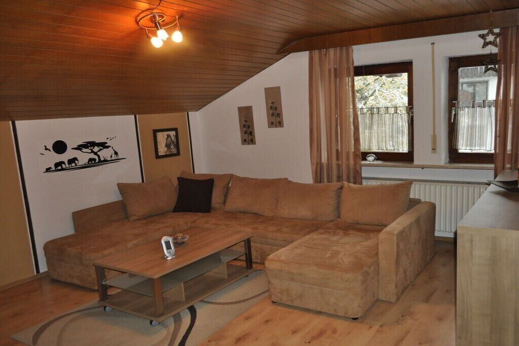 Smart-TV, DVD-Player, Stereoanlage