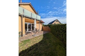 Terrace/patio - "Judith" in the Riwa House (Kölpinsee)