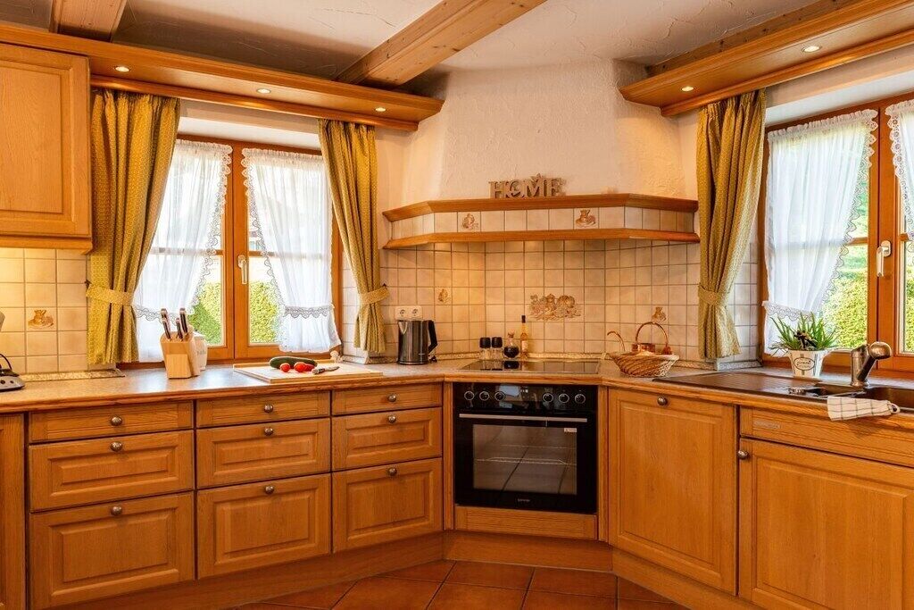 Kühlschrank, Ofen, Herdplatte, Geschirrspüler