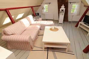 Smart TV, books - Holiday home with 1 bedroom (Greetsiel)