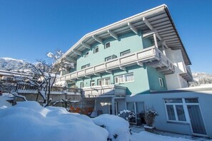 Exterior - Holiday apartment in Fügen with swimming pool (Fügen)
