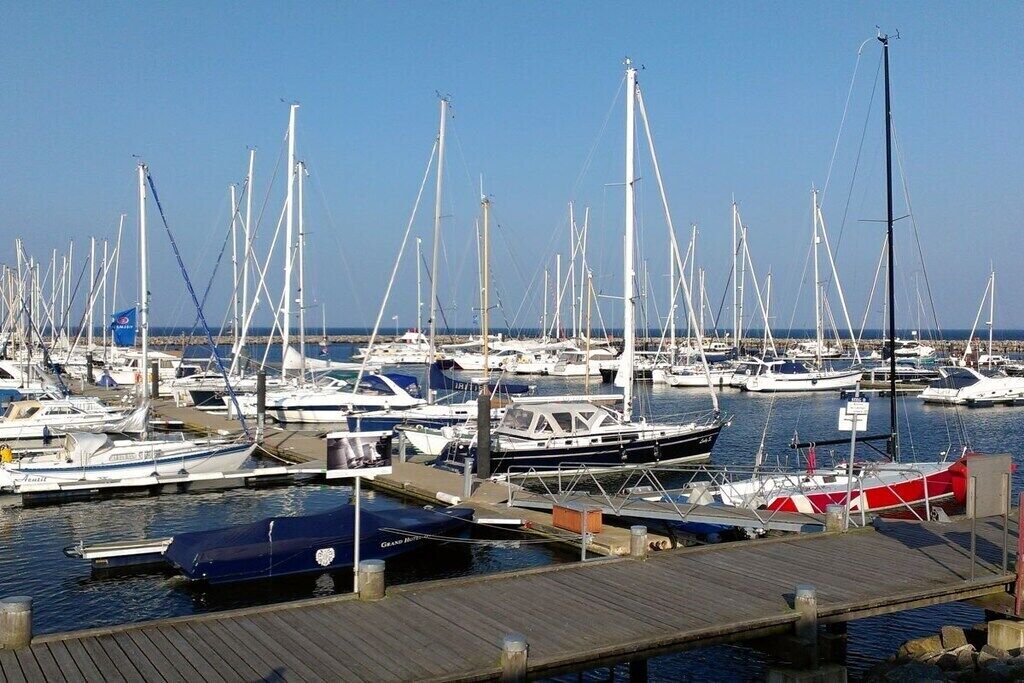 Marina/club náutico